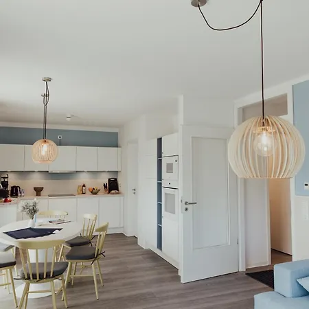 Basstoelpel Erdgeschoss *